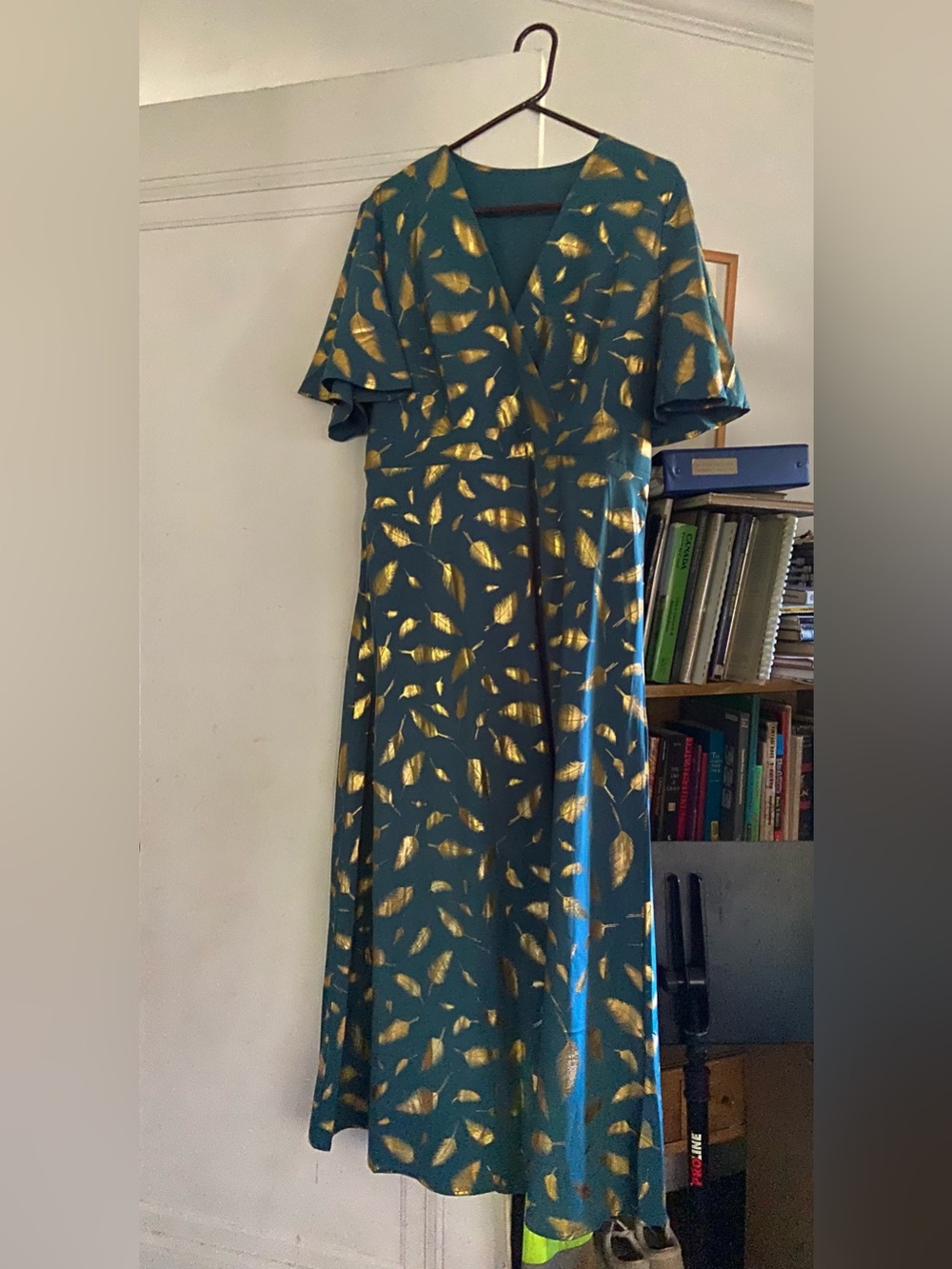 Gold Leaf-Print Vintage Green Maxi Dress